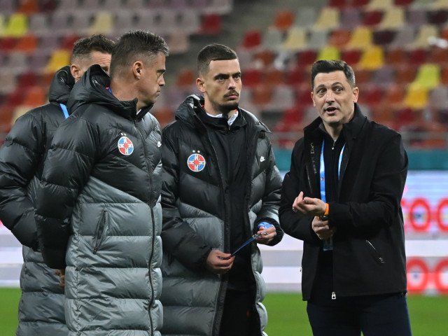 Rădoi, după debutul la FCSB: ”suferim”. Olaru, sufocat