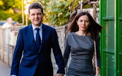 Mirabela Grădinaru, partenera președintelui României, se va întâlni cu Melania Trump la Washington Mirabela Grădinaru, partenera președintelui Klaus Iohannis, va participa săptămâna viitoare la o reuniune internațională dedicată educației digitale pentru copii