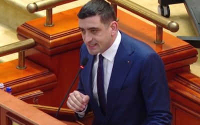 Simion: Decizia privind capabilitățile americane, „luată pe genunchi”; AUR votează împotrivă Președintele AUR, George Simion, a criticat dur decizia de dislocare temporară în România a unor capabilități militare americane, considerând-o „luată pe genunchi”