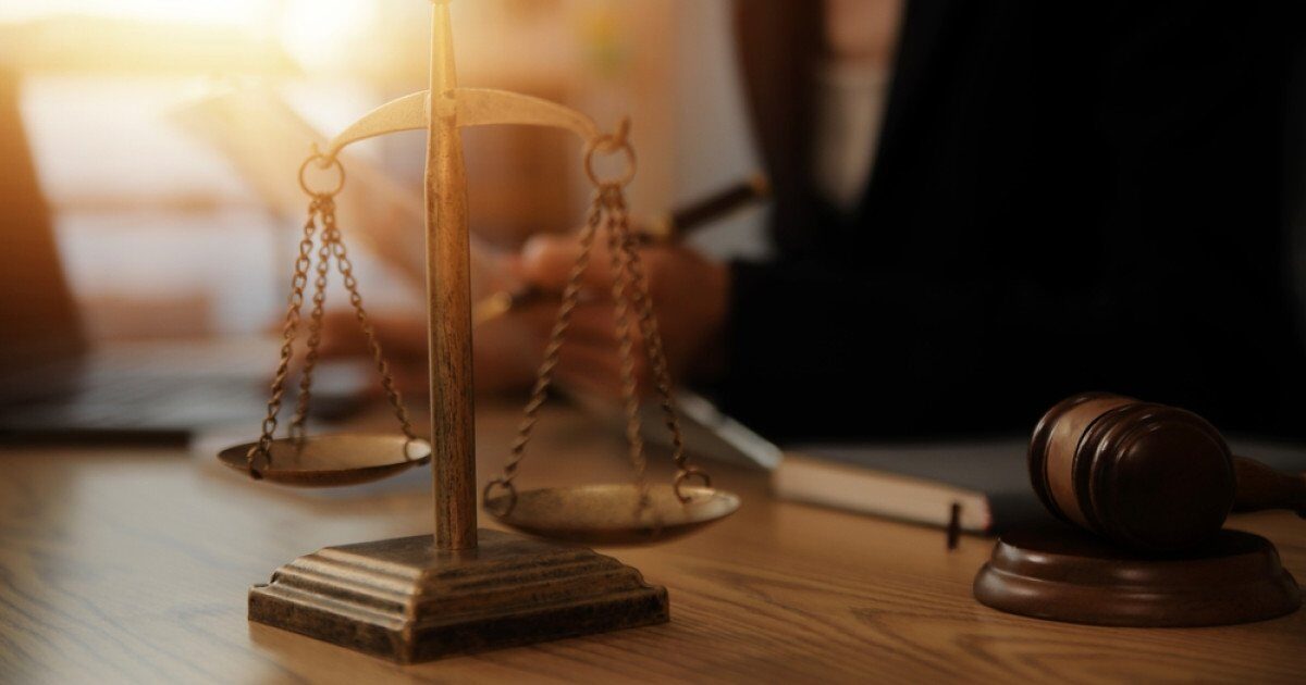 Propunerile pentru șefia Parchetului General, DNA și DIICOT, anunțate de Ministerul Justiției Ministerul Justiției a făcut publice, luni, propunerile pentru funcțiile de conducere ale Parchetului General, Direcției Naționale Anticorupție (DNA) și Direcției de Investigare a Infracțiunilor de Criminalitate Organizată și Terorism (DIICOT)