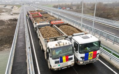 Podul rutier România-Ucraina, gata pentru trafic în iunie Noul pod rutier dintre România și Ucraina, peste râul Tisa, ar putea fi deschis circulației rutiere pe data de 15 iunie a acestui an
