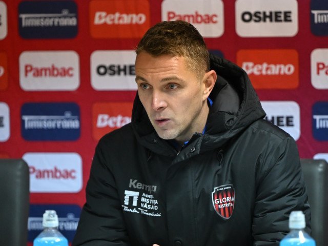 FC Argeș a învins Gloria Bistrița după prelungiri în Cupa României FC Argeș s-a calificat în sferturile de finală ale Cupei României, după ce a învins Gloria Bistrița cu scorul de 3-2, în urma prelungirilor