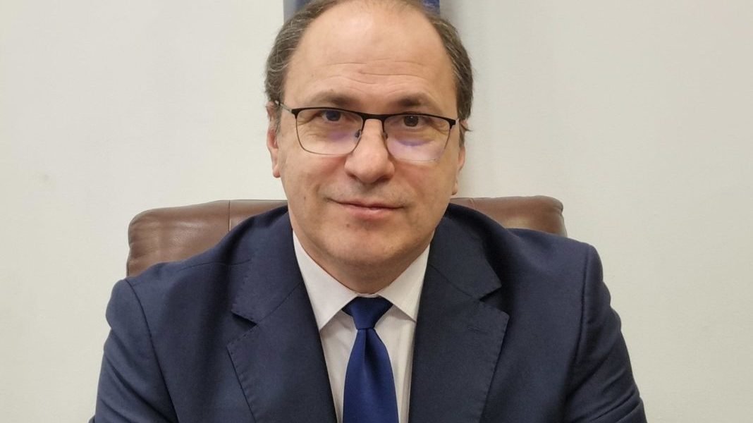 Mihai Dimian va depune jurământul pentru funcția de ministru al Educației Mihai Dimian a fost numit ministru al Educației, conform unui decret semnat de președintele Nicușor Dan