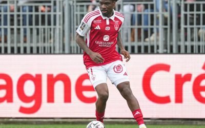 Monaco, pe marginea prăpastiei: Cariera vedetei, în pericol