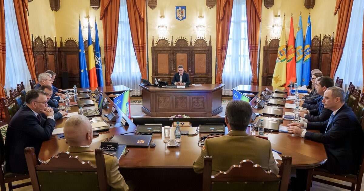 CSAT analizează solicitarea SUA privind trupe și avioane la Mihail Kogălniceanu Consiliul Suprem de Apărare a Țării (CSAT) se reunește miercuri, la Palatul Cotroceni, pentru a evalua solicitarea Statelor Unite de a disloca temporar capabilități militare pe teritoriul României, inclusiv trupe și avioane de luptă, la baza Mihail Kogălniceanu