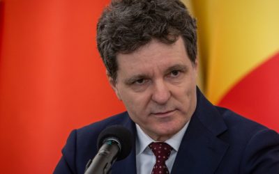 Nicușor Dan: Libertatea, fragilă în fața dictaturii, trebuie apărată Cu ocazia Zilei Deținuților Politici Anticomuniști, președintele Nicușor Dan a transmis un mesaj puternic, subliniind importanța păstrării vii a memoriei victimelor regimului comunist