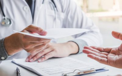 Senatul elimină plata primei zile de concediu medical pentru anumite categorii de pacienți Senatul a adoptat un amendament important la o ordonanță de urgență, prin care se modifică prevederile referitoare la plata concediilor medicale