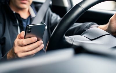 Șoferii de ridesharing reclamă venituri mici și presiuni din partea platformelor Șoferii care activează pe platformele de ridesharing precum Uber și Bolt semnalează autorităților probleme legate de veniturile considerate insuficiente, presiuni legate de acceptarea curselor și riscul suspendării conturilor