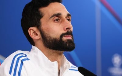 Real Madrid câștigă la Vigo în prelungiri, pe fondul crizei de jucători și cu Ionuț Radu în poartă Real Madrid a învins Celta Vigo cu scorul de 2-1, într-un meci din La Liga disputat vineri seara