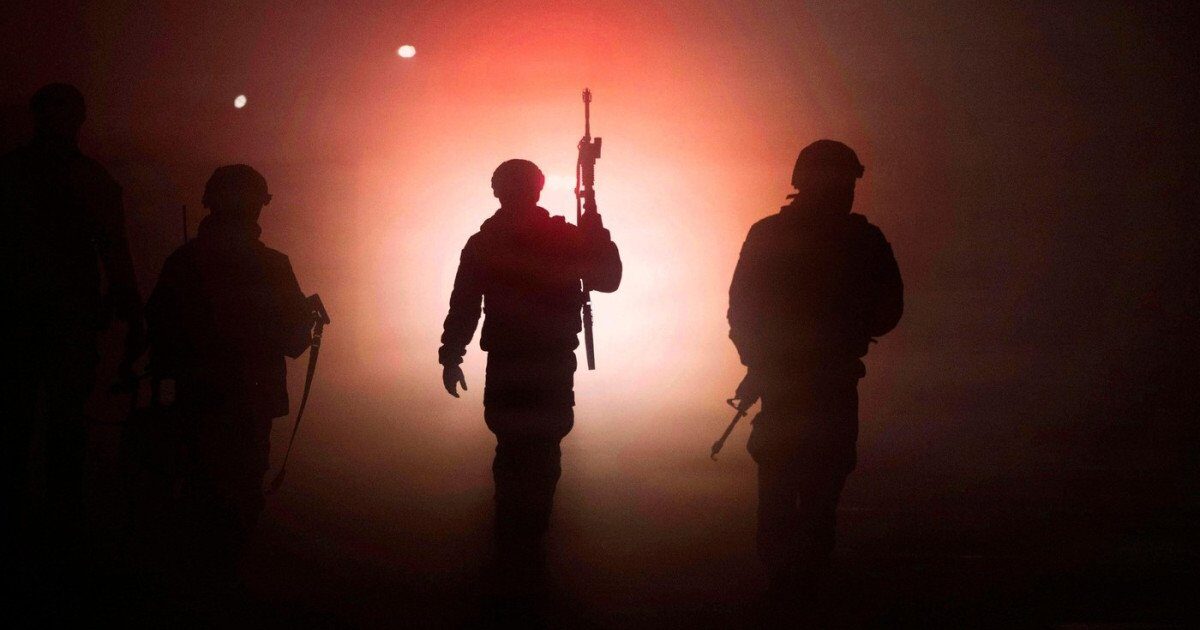 SUA integrează inteligența artificială în operațiunile militare: un pas controversat Statele Unite ale Americii explorează utilizarea inteligenței artificiale (AI) în operațiunile militare, inclusiv în cele care vizează lideri din Venezuela și Iran