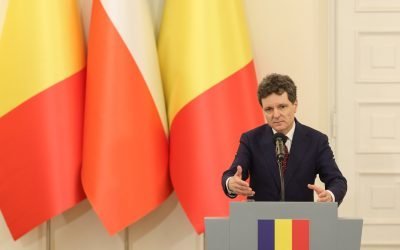 România, sub protecția nucleară NATO: Nicușor Dan, despre temerile legate de extinderea conflictului Președintele României, Nicușor Dan, a reiterat poziția țării privind securitatea nucleară, subliniind că România este protejată de umbrela NATO