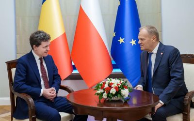 Nicușor Dan, la Varșovia: Discuții despre securitate, apărare și integrare europeană Primarul general al capitalei României, Nicușor Dan, a efectuat o vizită oficială în Polonia, unde s-a întâlnit cu oficiali de rang înalt, inclusiv cu premierul Donald Tusk