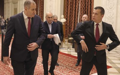 Blocaj în Coaliție pe Buget: PSD amenință cu oprirea adoptării dacă nu sunt incluse ajutoarele sociale Adoptarea Legii Bugetului pe 2024 este pe punctul de a întâmpina obstacole serioase