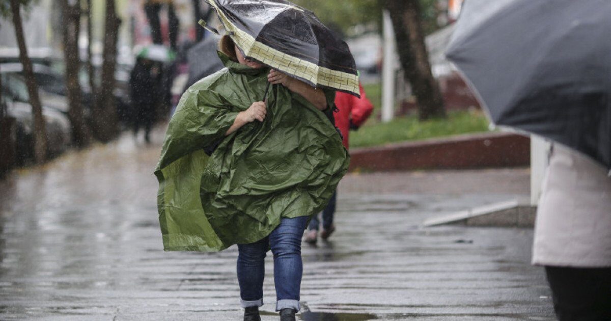 Cod galben de ploi și ninsori: Bucureștiul, sub avertizare până luni