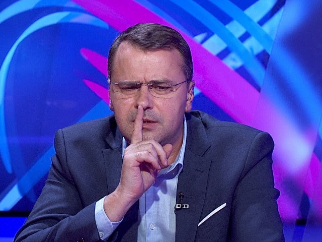 Replica lui moraru și dumitrescu, după ieșirea lui tănase