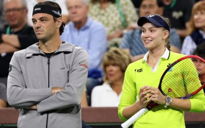 Rybakina, atinsă nepotrivit de un oficial la Indian Wells: Incidentul a iscat controverse Elena Rybakina, campioana de la Australian Open, a fost implicată într-un incident controversat în timpul unui turneu demonstrativ la Indian Wells