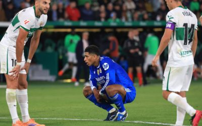 Rafa Mir, atacant de la Elche, judecat pentru agresiune sexuală agravată Fotbalistul spaniol Rafa Mir, în prezent împrumutat la Elche, se confruntă cu acuzații grave, urmând să fie judecat pentru agresiune sexuală agravată și vătămare corporală