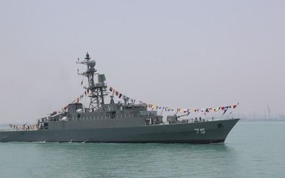 Atac submarin: Peste o sută de persoane date dispărute după ce o navă iraniană a fost lovită lângă Sri Lanka Cel puțin 101 de persoane sunt date dispărute și 78 au fost rănite după ce o navă iraniană a fost atacată de un submarin în apropierea Sri Lankăi