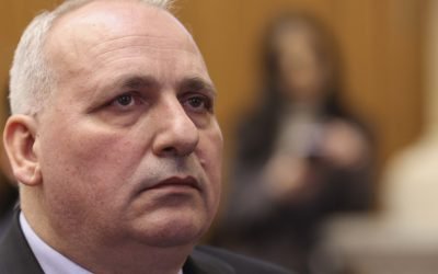 Viorel Cerbu, propus pentru șefia DNA: Experiență vastă și planuri pentru un parchet „partener social” București, 2 martie 2024 – Ministerul Justiției a făcut publică luni, 2 martie, propunerea oficială pentru funcția de procuror-șef al Direcției Naționale Anticorupție (DNA): Viorel Cerbu