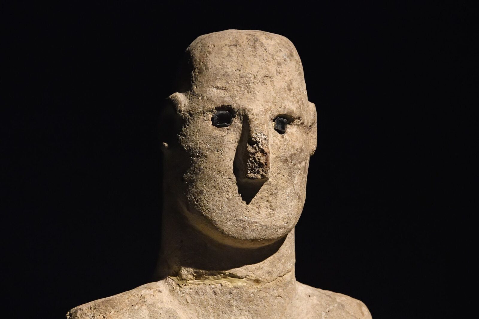 Descoperire uimitoare în Turcia: Cea mai veche statuie umană în mărime naturală O statuie umană cu o vechime de peste 11.500 de ani, considerată cel mai vechi exemplu de sculptură umană în mărime naturală, a fost descoperită în sudul Turciei