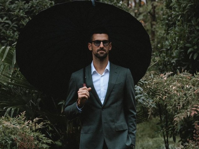 Djokovic susține Bosnia-Herțegovina în cursa pentru Cupa Mondială Naționala de fotbal a Bosniei-Herțegovina se pregătește pentru un meci crucial în barajul pentru Cupa Mondială din 2026, iar sprijinul vedetei tenisului mondial, Novak Djokovic, adaugă un plus de emoție