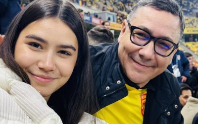 Victor Ponta a sesizat CNCD și pregătește plângere penală împotriva ministrului Oana Țoiu Fostul premier Victor Ponta a anunțat că a depus o sesizare la Consiliul Național pentru Combaterea Discriminării (CNCD) împotriva ministrului Oana Țoiu, în legătură cu cazul fiicei sale, Irina, care nu a putut reveni în țară cu un zbor de repatriere din Dubai