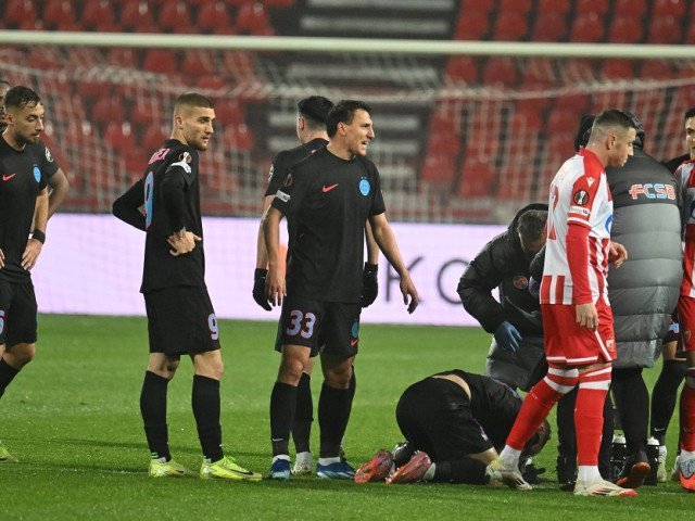 Radunovic, amendat de Becali, poate scăpa de sancțiune Risto Radunovic, fundașul stânga al FCSB, riscă să scape de amenda de 20.000 de euro primită de la Gigi Becali