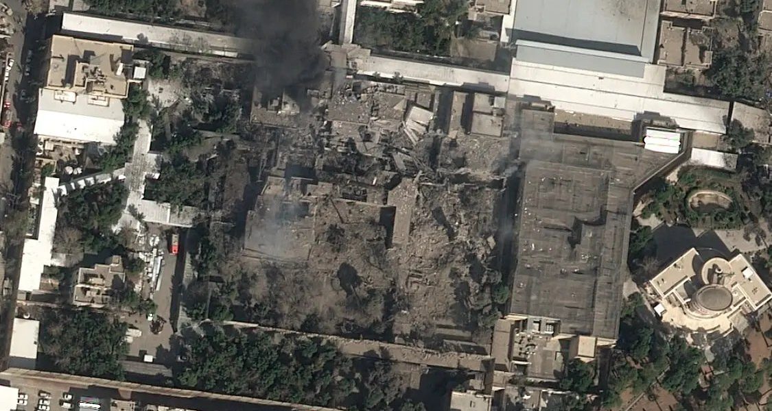 Soția liderului suprem al Iranului, Ali Khamenei, a murit luni, după ce a fost rănită într-un atac aerian american care a vizat reședința acestuia, sâmbătă, la Teheran