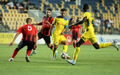 Start de foc în Superliga: Petrolul și Csikszereda se duelează pentru puncte cruciale Ploieștiul a fost scena primei confruntări din etapa cu numărul 29 a Superligii, unde Petrolul a primit vizita celor de la Csikszereda