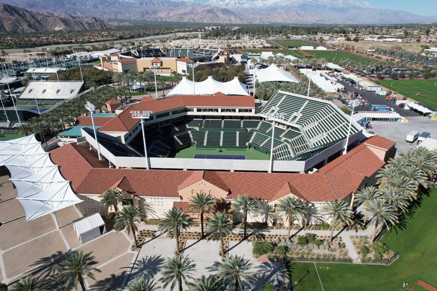 Tenisul de elită revine în atenție cu turneul de la Indian Wells, programat să se desfășoare între 4 și 15 martie 2026