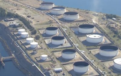 Petrolul fuge spre noi maxime pe fondul tensiunilor din Orientul Mijlociu Prețul petrolului a continuat să crească luni, pe fondul incertitudinii din Orientul Mijlociu, unde războiul în curs de desfășurare amenință să perturbe aprovizionarea globală cu energie