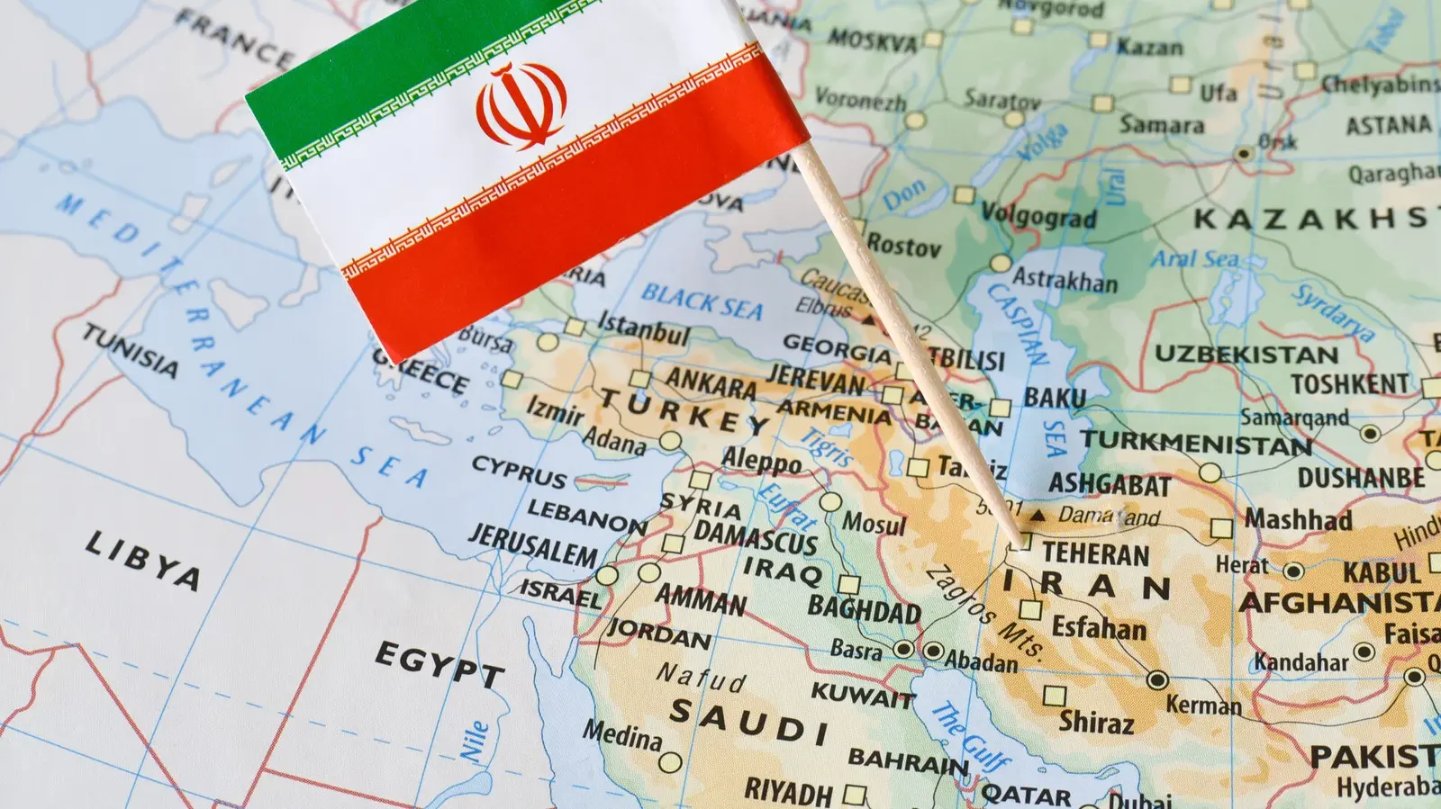 Iranul amenință cu represalii țările europene implicate în atacurile SUA și Israelului Tensiunile din Orientul Mijlociu au atins un nou punct culminant, Iranul avertizând statele membre ale Uniunii Europene că vor fi considerate „ținte legitime” în cazul în care vor sprijini operațiunile militare ale Statelor Unite și Israelului în regiune