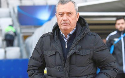 Rednic, gata de revenirea pe banca tehnică: Trei oferte din Superliga primesc atenție Mircea Rednic, fostul antrenor al lui Dinamo, este gata să revină în Superliga