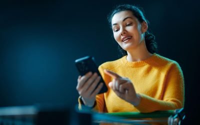 Românii și tentațiile cumpărăturilor: impulsurile financiare și strategii de economisire Un studiu recent arată că românii sunt predispuși la cumpărături impulsive, dar folosesc și strategii pentru a controla cheltuielile