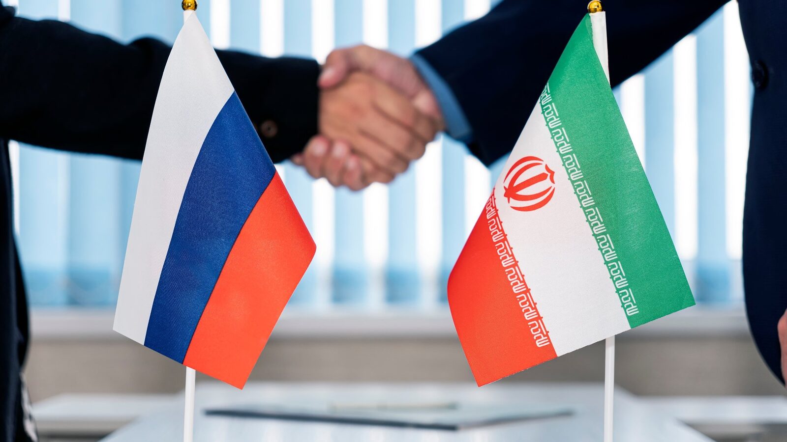 Rusia oferă Iranului informații despre forțele militare americane, potrivit surselor Moscova ar furniza Teheranului date despre poziția forțelor și echipamentelor militare americane din Orientul Mijlociu, inclusiv nave și avioane de luptă, conform informațiilor obținute de la surse anonime și citate de publicația americană Washington Post