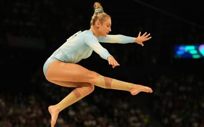 Scandal la un complex sportiv din capitală: Sabrina Voinea, implicată într-o bătaie Gimnasta Sabrina Voinea a fost implicată într-un incident violent în restaurantul complexului sportiv „Lia Manoliu” din București