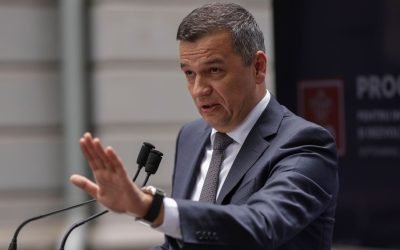 PSD decide referendum intern privind ieșirea de la guvernare: data stabilită pentru 20 aprilie Liderii PSD au stabilit data de 20 aprilie pentru referendumul intern prin care membrii partidului vor decide viitorul coaliției de guvernare