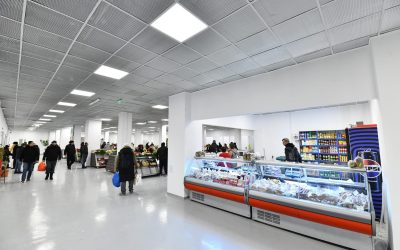 Sectorul 6 scoate la licitație zeci de spații comerciale în piețe Administrația Sectorului 6 a anunțat scoaterea la licitație a 47 de spații comerciale din piețele de pe raza sectorului