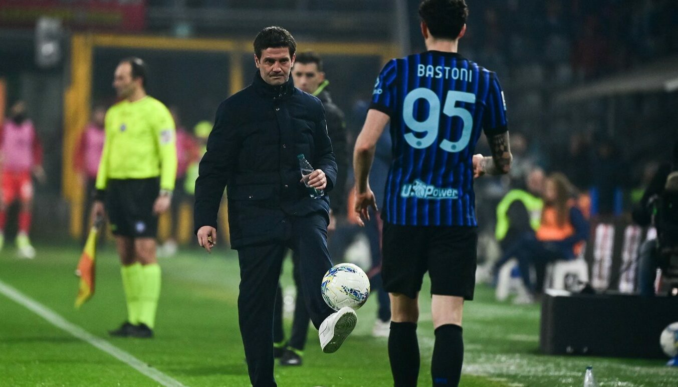 Chivu surprinde înainte de derby-ul AC Milan – Inter: Zi liberă pentru jucători Înaintea celui mai așteptat meci al sezonului din Serie A, derby-ul dintre AC Milan și Inter Milano, antrenorul Cristi Chivu a luat o decizie surprinzătoare: a acordat o zi liberă jucătorilor săi