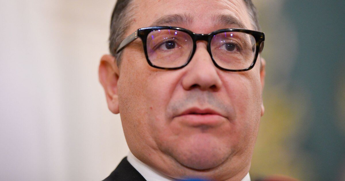 Război total între Oana Țoiu și Victor Ponta: „A dat-o jos din avion pe fiica mea!” vs. „Nu facem ierarhii între copii”