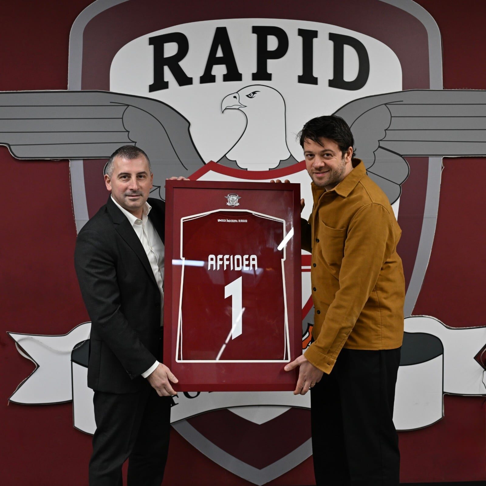 Affidea România se alătură Rapidului, extinzând investițiile în sport Affidea România a anunțat oficial un parteneriat cu echipa de fotbal FC Rapid, marcând o nouă etapă în strategia companiei de a susține sportul românesc