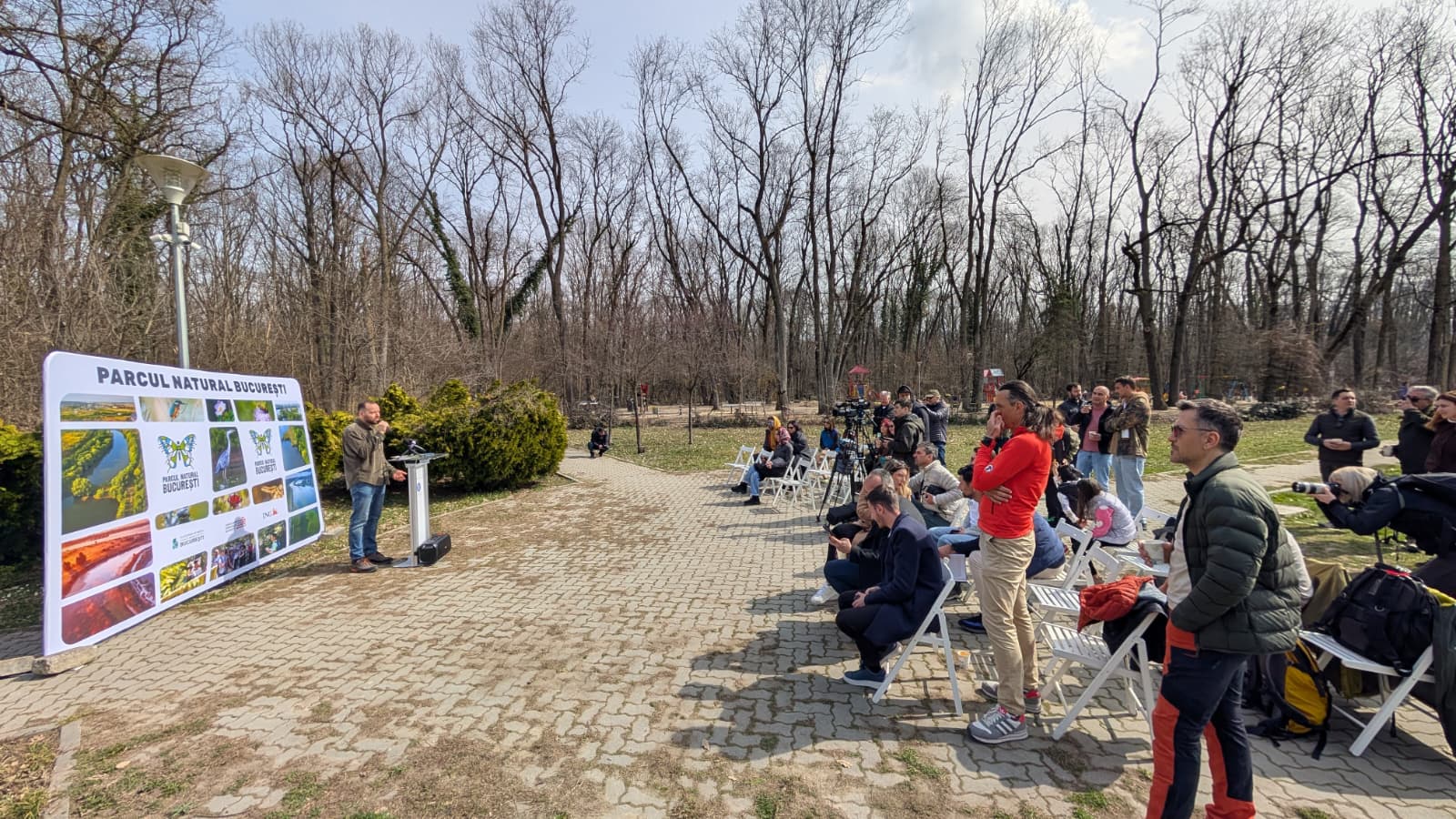 Pădurea Băneasa, pe cale să devină parc natural protejat Pădurea Băneasa, o importantă zonă verde a Capitalei, este pe cale să devină arie naturală protejată de interes național