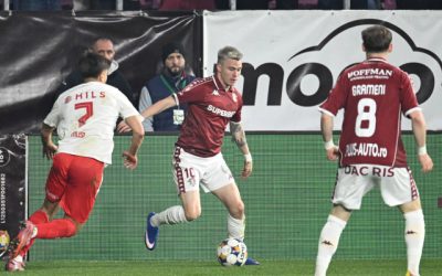 Rapid învinge Dinamo într-un meci spectaculos și urcă pe primul loc în SuperLigă Rapid a învins Dinamo cu scorul de 3-2 într-un meci plin de dramatism, disputat în prima etapă a play-off-ului SuperLigii