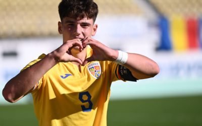 Surpriză la echipa națională: Ioan Vermeșan, pe lista preliminară a lui Mircea Lucescu Selecționerul Mircea Lucescu a inclus pe lista preliminară a echipei naționale de fotbal un nume surprinzător: Ioan Vermeșan, tânărul atacant al echipei italiene Hellas Verona