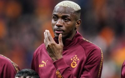 Galatasaray învinge Liverpool într-un meci emoționant, Osimhen omagiat de fani Istanbul a fost scena unui meci de poveste în Champions League, unde Galatasaray a învins Liverpool cu scorul de 1-0