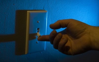 Ora pământului 2026: Lumini stinse 60 minute. Ce înseamnă inițiativa globală?