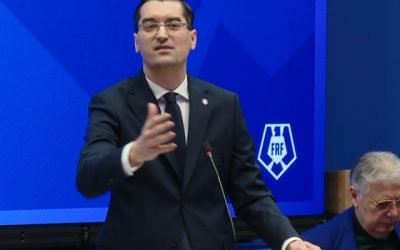 Burleanu și Drăgan, față în față pentru șefia FRF Adunarea Generală a Federației Române de Fotbal (FRF) a deschis o nouă rundă în lupta pentru președinție