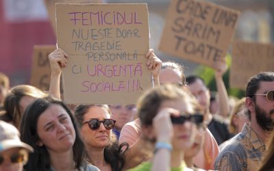 Legea femicidului a trecut de Parlament: României îi va defini și pedepsi crima bazată pe gen Camera Deputaților a adoptat, în calitate de cameră decizională, proiectul de lege privind prevenirea și combaterea femicidului