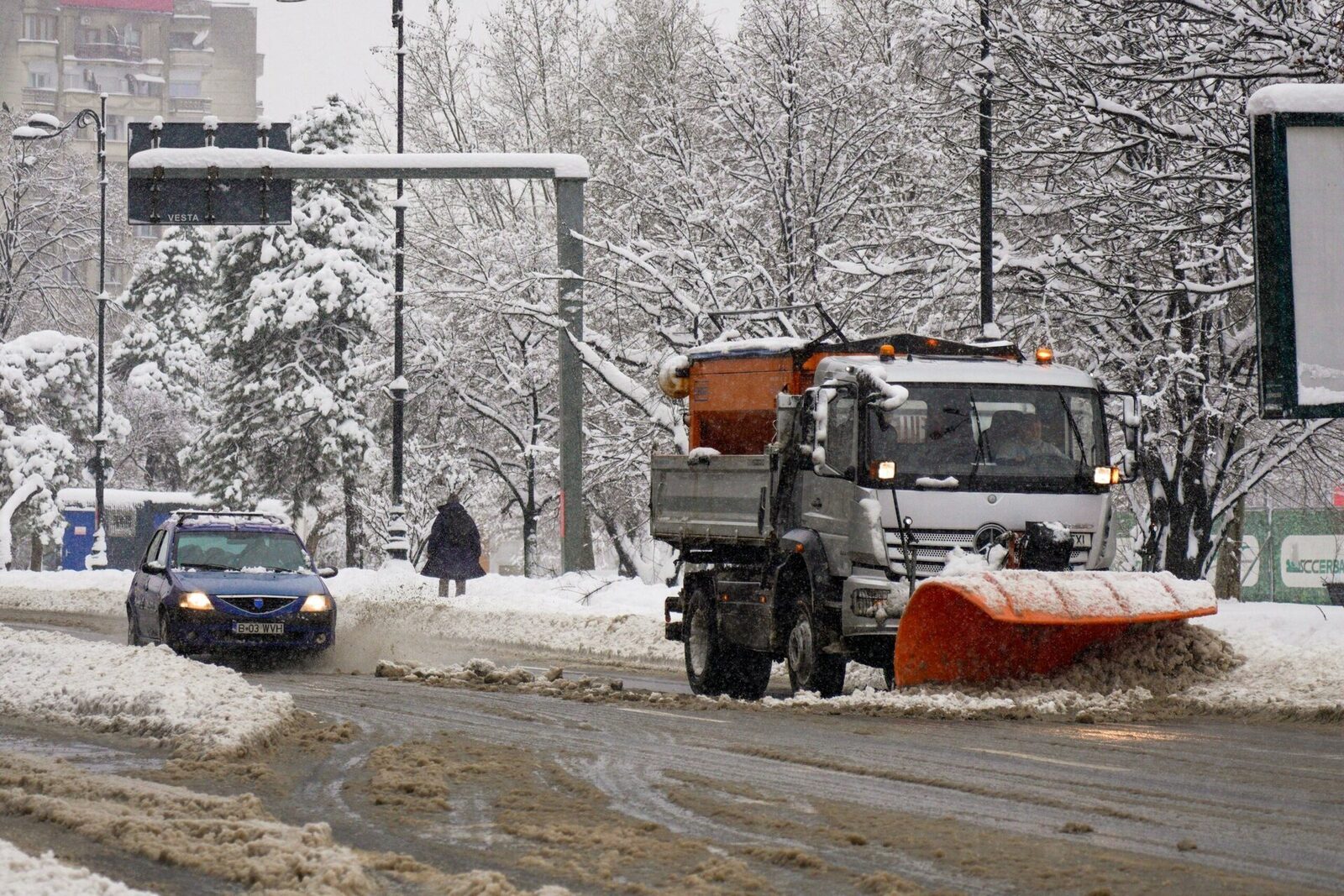 Bucureștiul, între promisiuni europene și realitatea poluării Bucureștenii se confruntă cu o realitate cruntă, în pofida aspirațiilor europene ale capitalei
