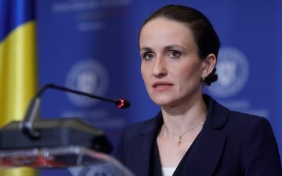 Ministra de Externe Oana Țoiu, în vizită la Varșovia pentru discuții despre securitate și fondurile europene Ministra Afacerilor Externe, Oana Țoiu, efectuează o vizită oficială la Varșovia, unde a avut consultări bilaterale cu viceprim-ministrul și omologul polonez Radoslaw Sikorski